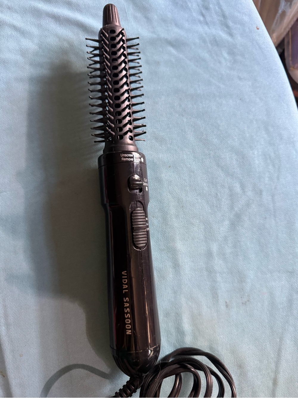 Vidal Sassoon Black Rotating Styling Brush for Men